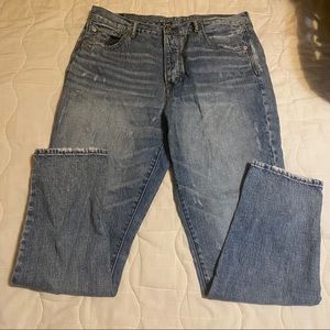 Girlfriend Jeans
